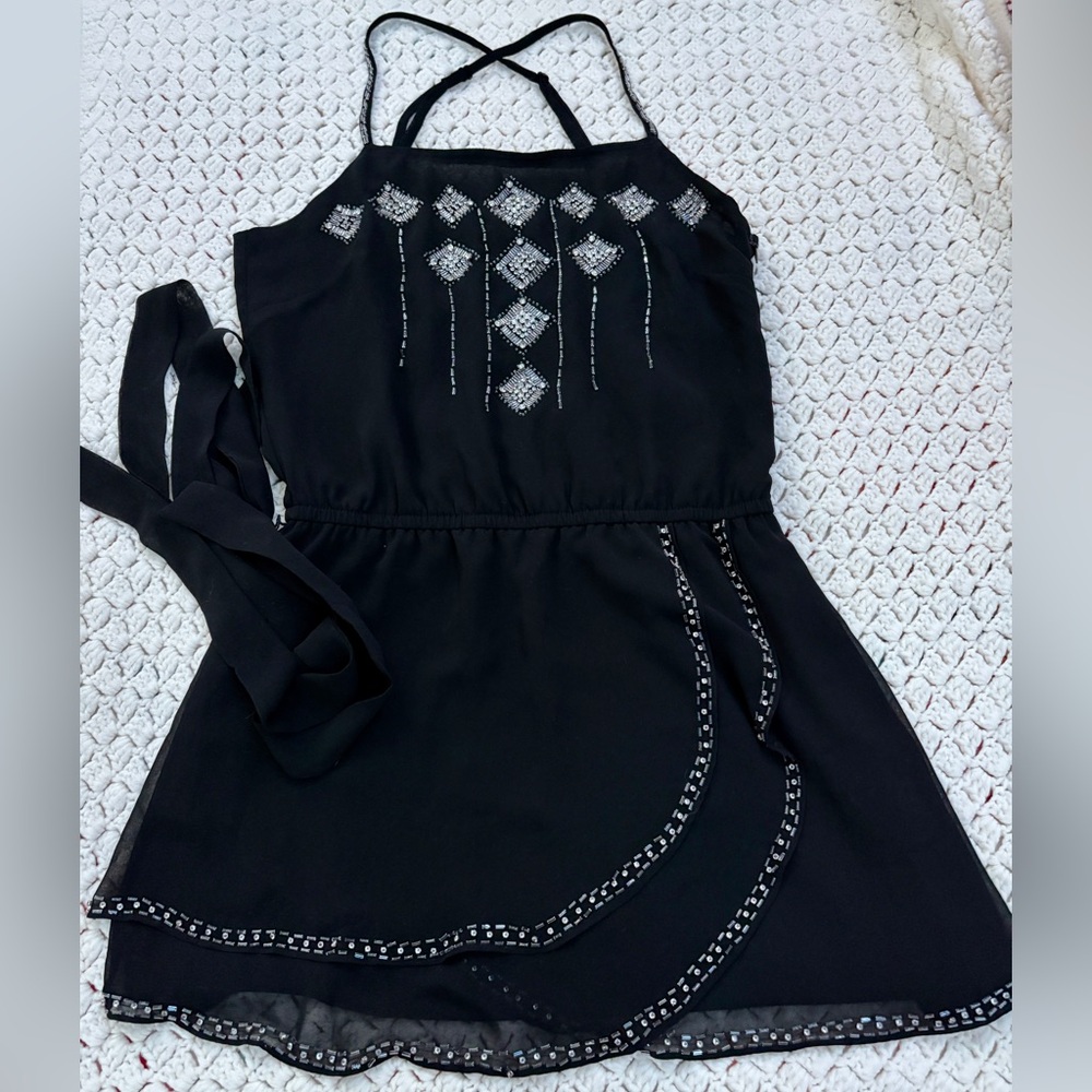 🖤 BLACK DRESS -BOUTIQUE XXI /CLEAR RHINESTONES AND BEAD DETAILED/ S